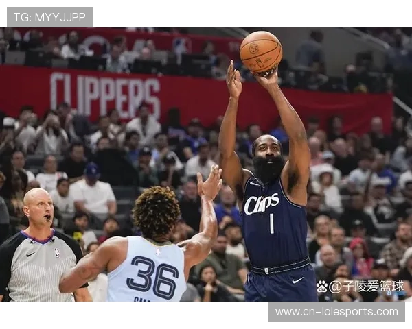 快船131-116客胜黄蜂，哈登率队终结连败