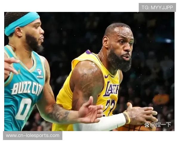 詹姆斯40岁后23次两双，创NBA历史最多纪录